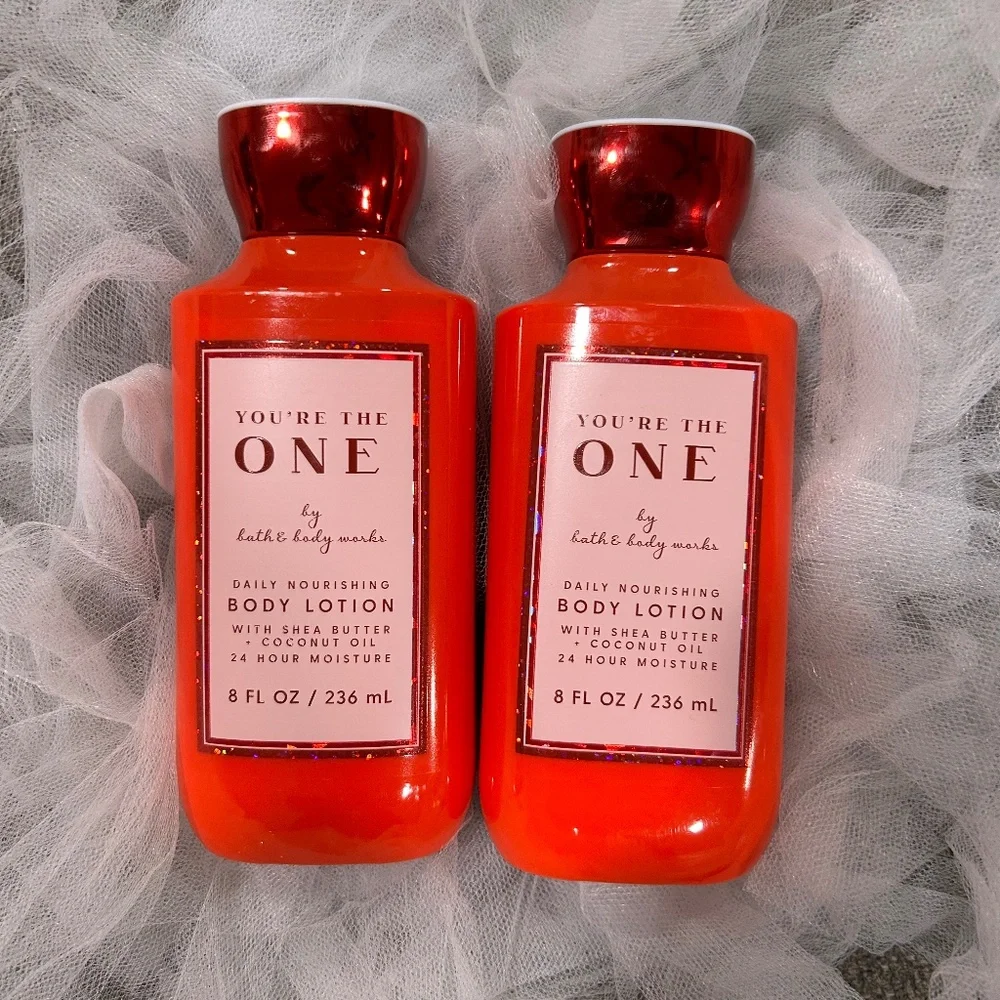 🍓NWT Set of 2 You’re The One B&BW Lotion